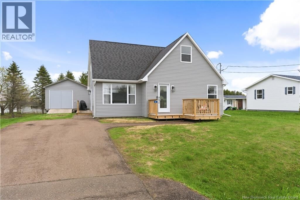 Property Photo:  6 Parker Rd  NB E4P 3P9 