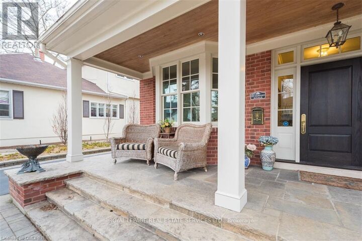 Property Photo:  33 Howard Avenue  ON L6J 3Y2 