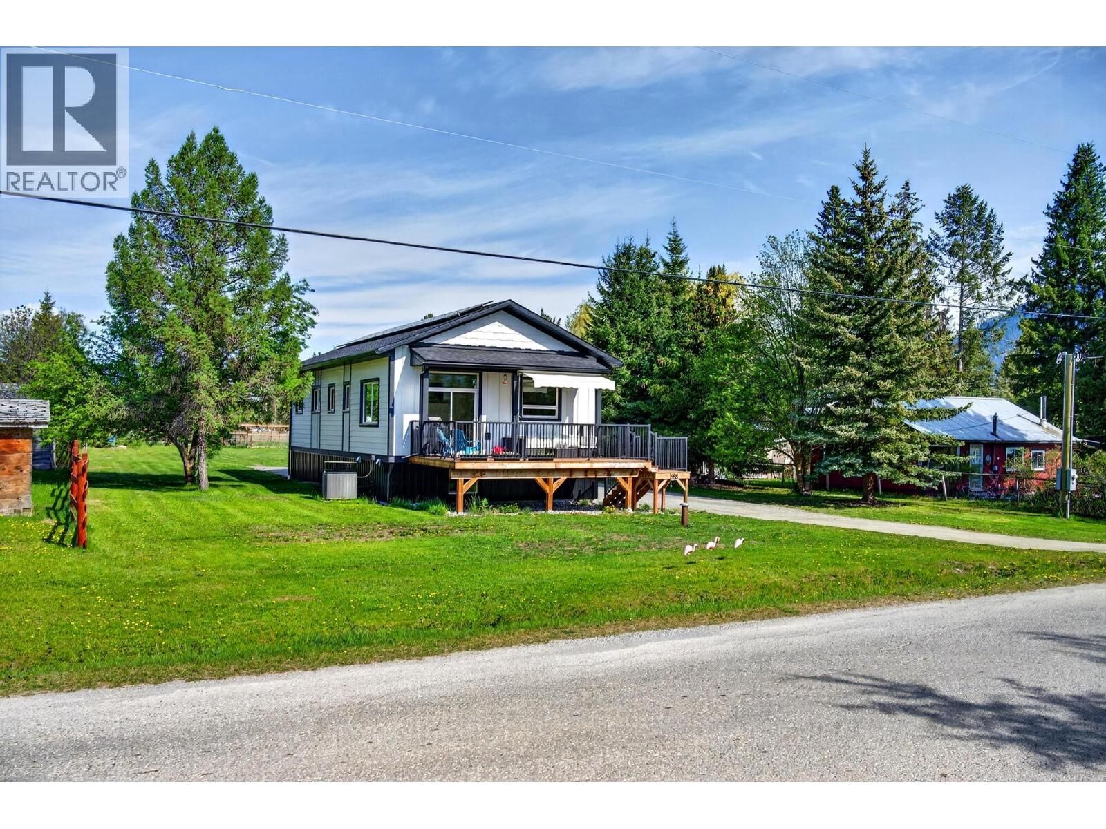 Property Photo: 888 Canyon Creek Road BC V0A 1H2