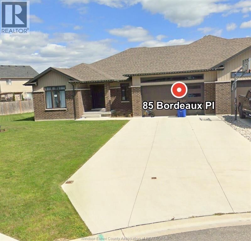 Property Photo:  85 Bordeaux Place  ON N7M 0S4 
