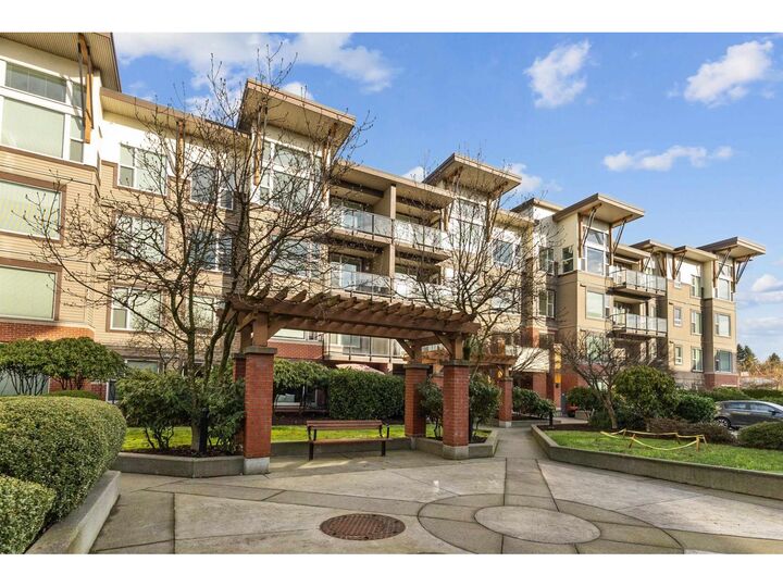 33538 Marshall Road 309 — photo 1