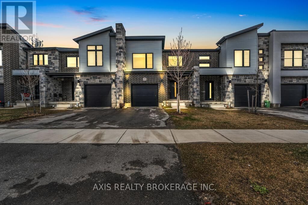 Property Photo:  2978 Turner Crescent  ON N6M 0A1 