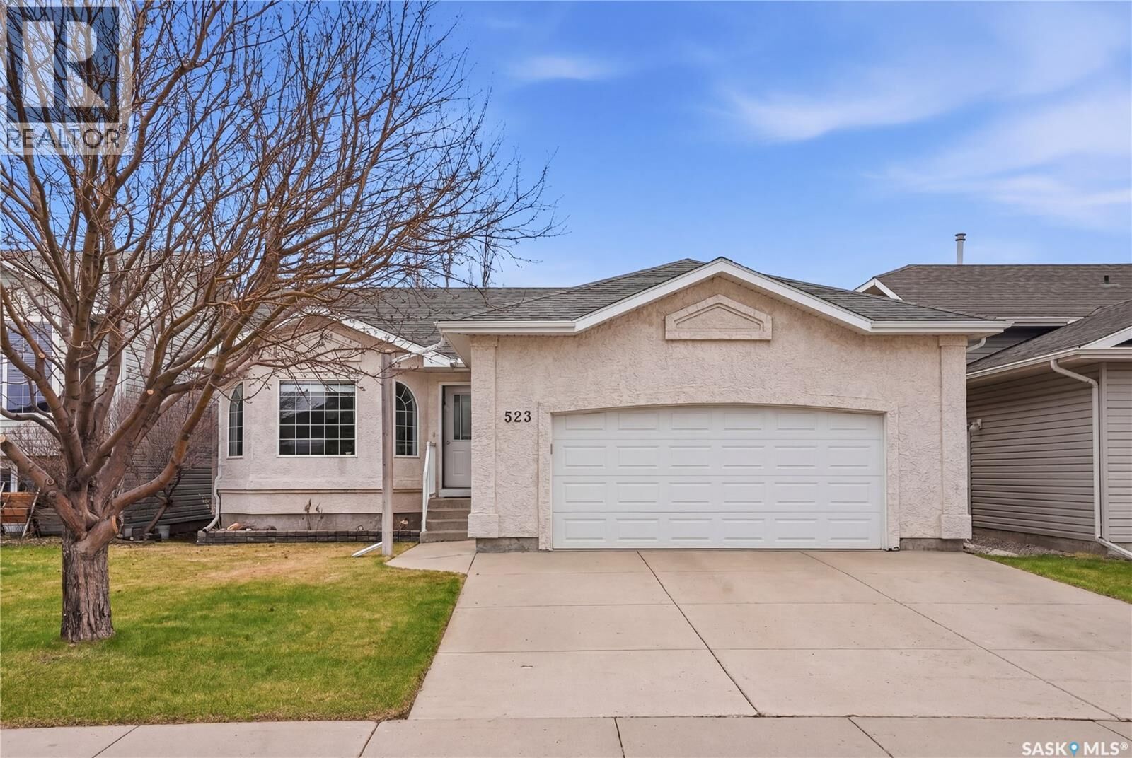 Property Photo:  523 Pobran Crescent  SK S7S 1L5 