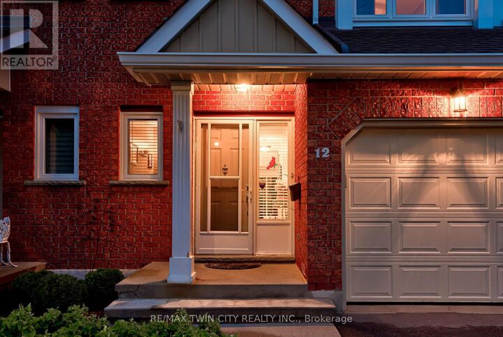 Property Photo:  523 Beechwood Drive 12  ON N2T 2G7 