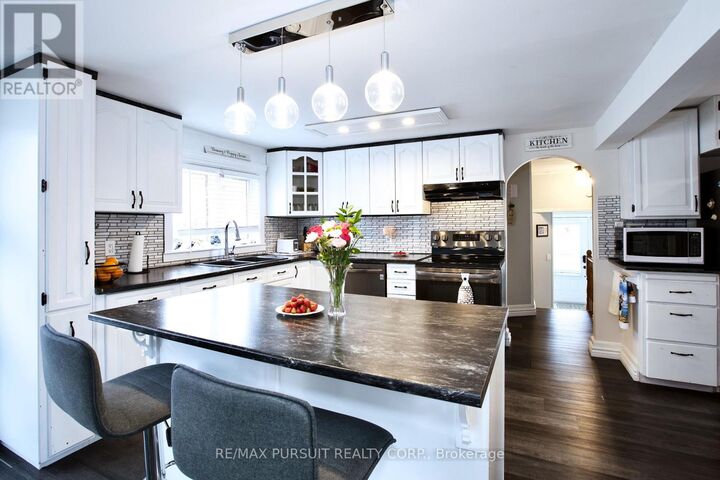 Property Photo:  183 Station Street  ON P0J 1R0 