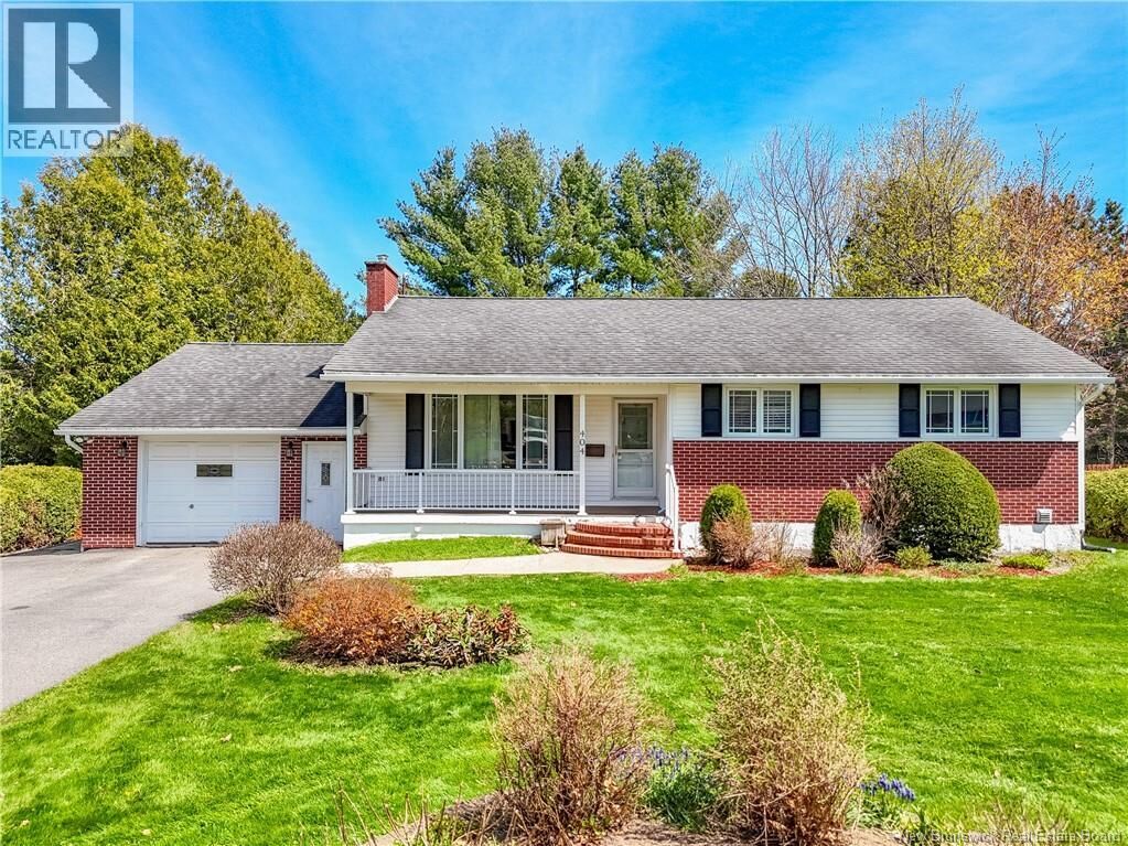 Property Photo:  404 Glengarry Place  NB E3B 5Z9 