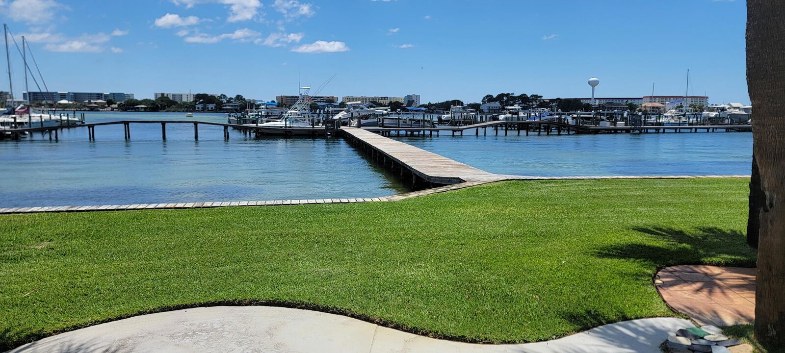 Property Photo:  218 SW Miracle Strip Parkway J  FL 32548 