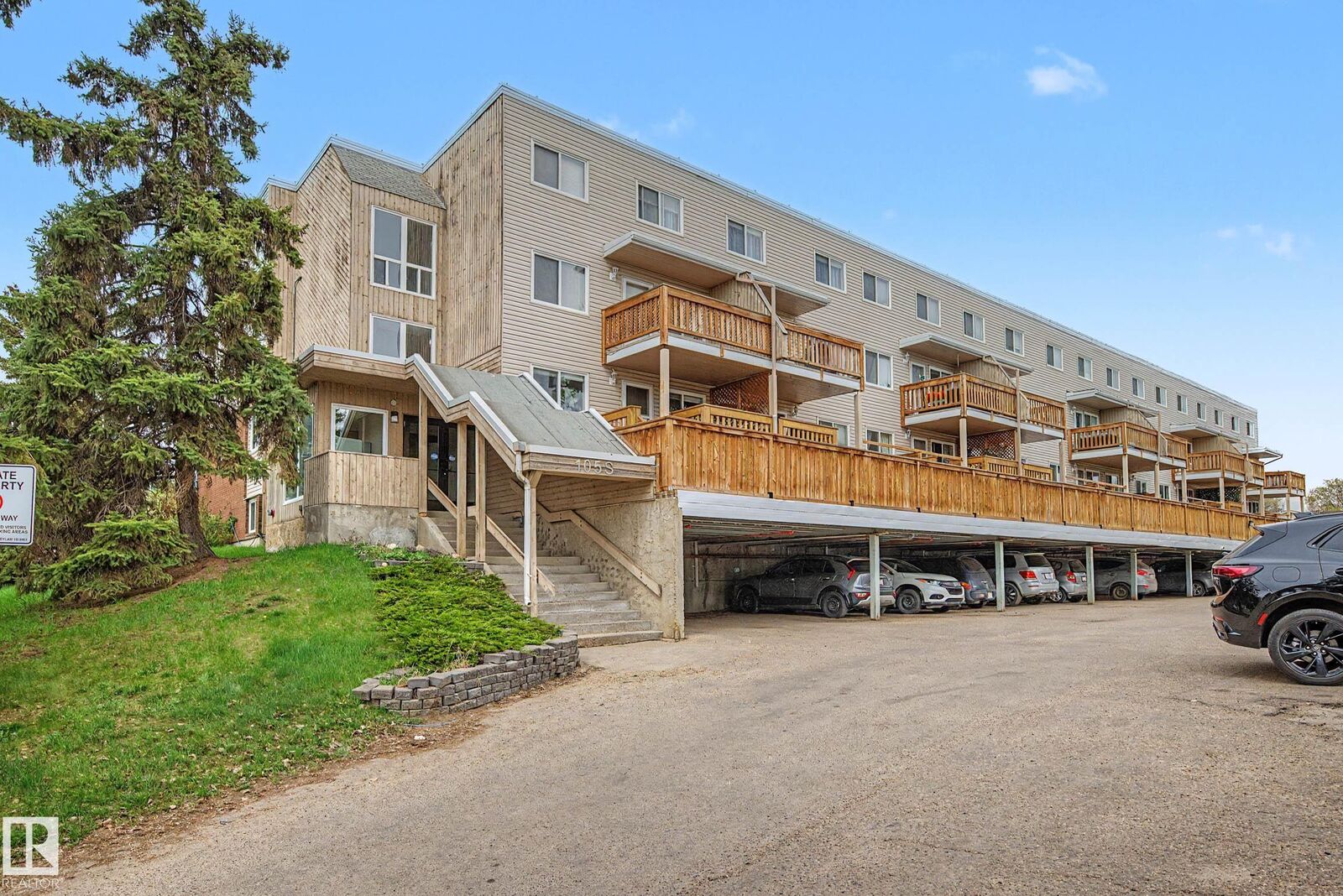 Property Photo:  105 McKenney Avenue 103  AB T8N 2Y2 