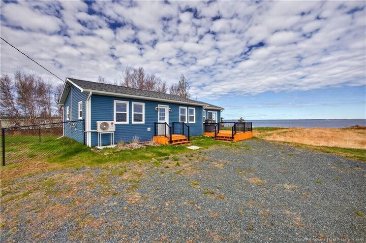 Property Photo:  17 North Bayview Road  NB E9A 1A2 