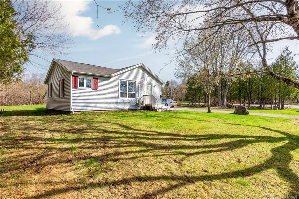 Property Photo:  17 Summit Drive  NB E2J 3L6 