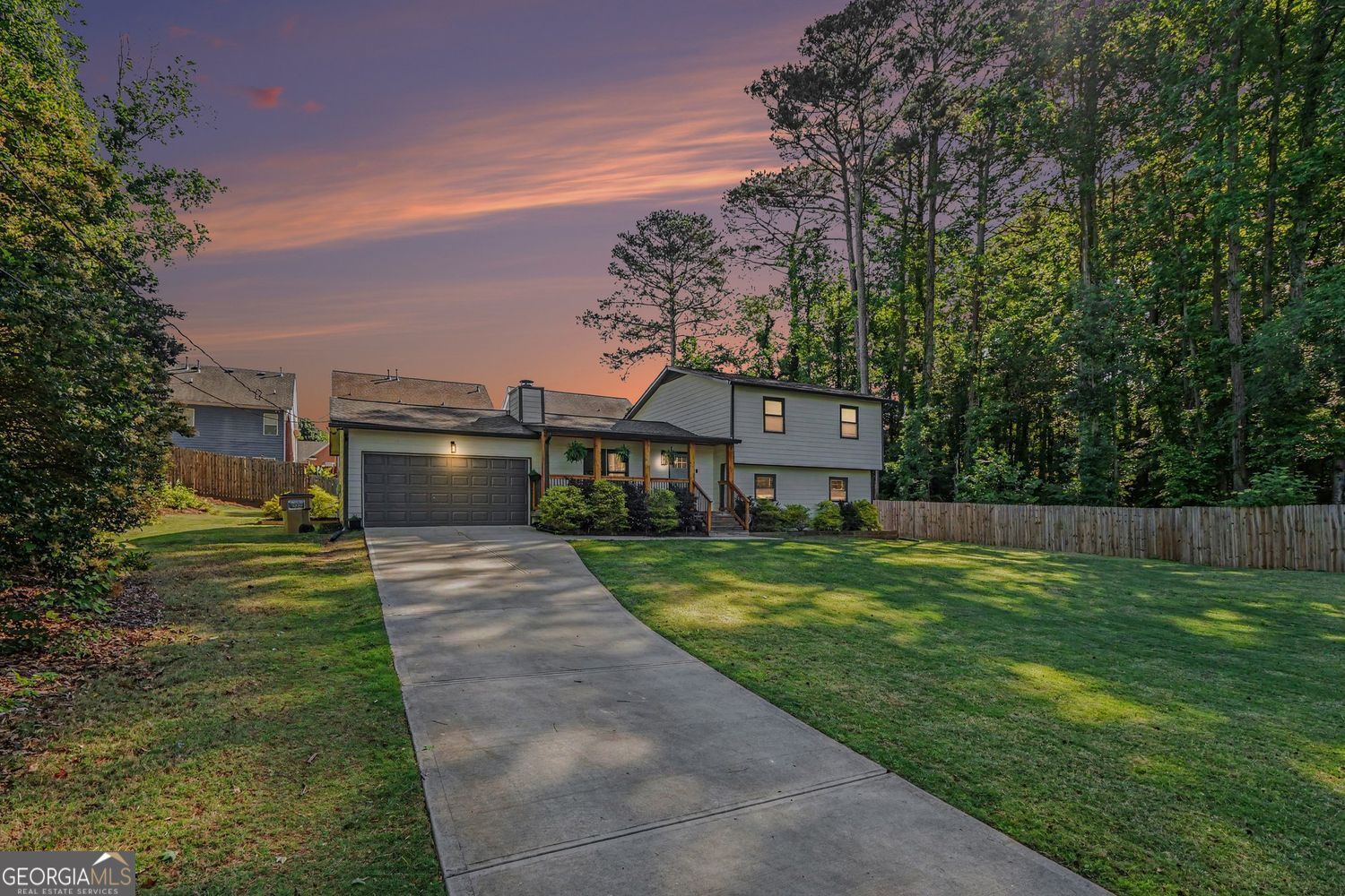 Property Photo:  3215 Alcazar Drive SW  GA 30047 