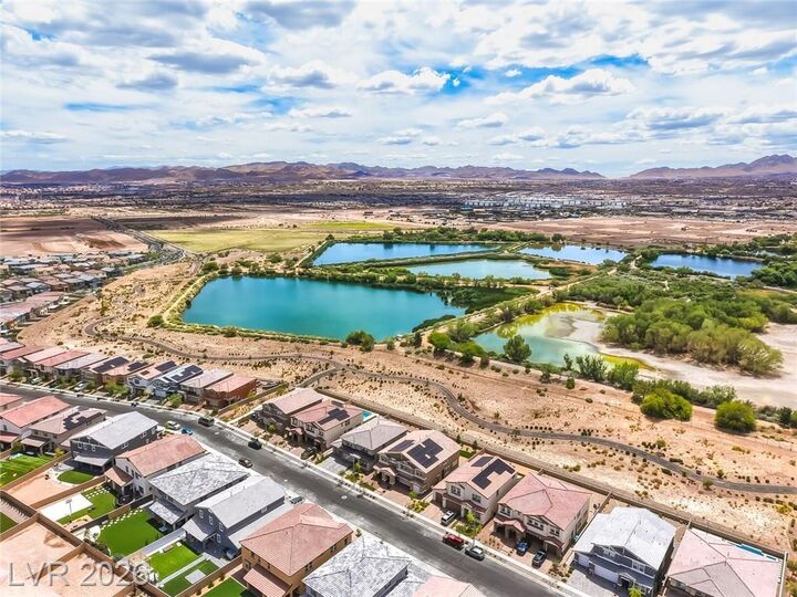 Property Photo: 445 Winter Dove Avenue NV 89011