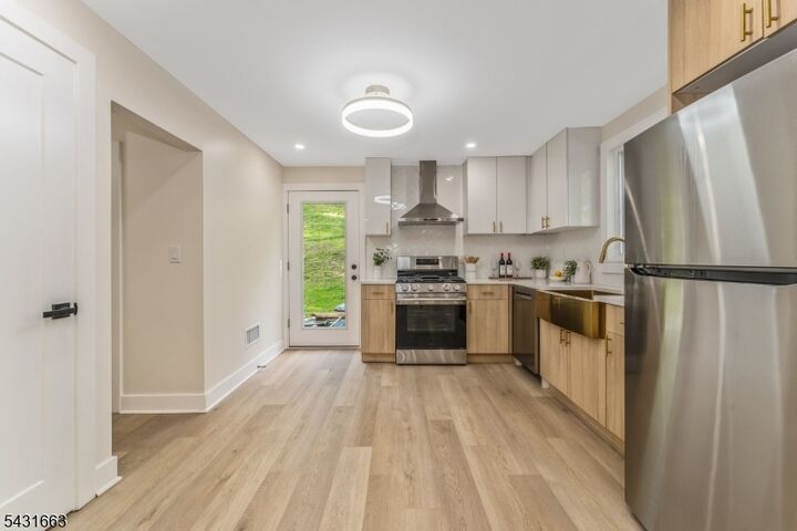 Property Photo:  106 Cregar Rd  NJ 08829 
