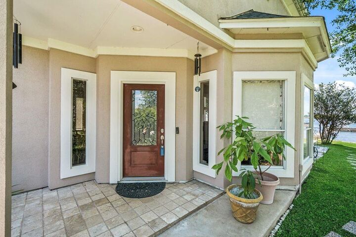 Property Photo:  1607 Schooner Point  TX 77318 