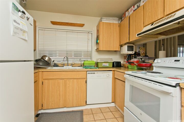 Property Photo:  94-529 Palai Street  HI 96797 