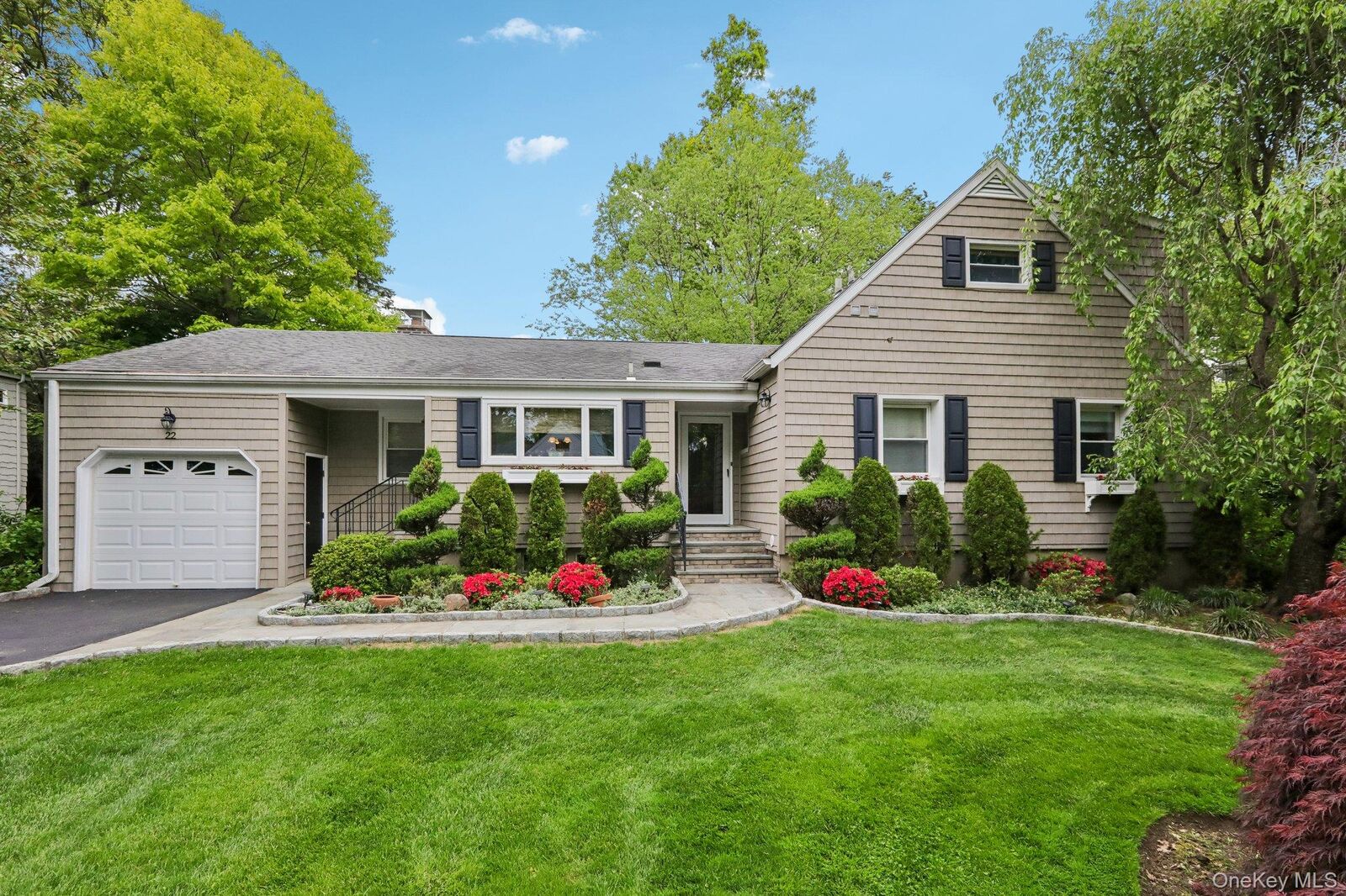 Property Photo:  22 Stony Run  NY 10804 