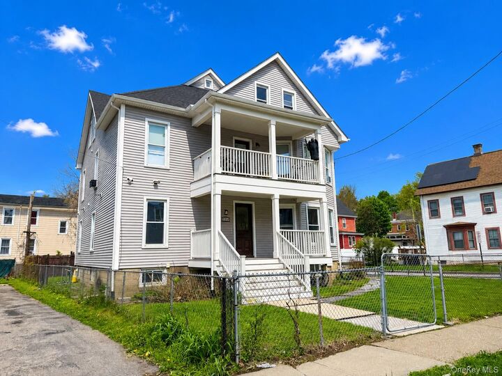 Property Photo:  8 Fox Terrace  NY 12603 