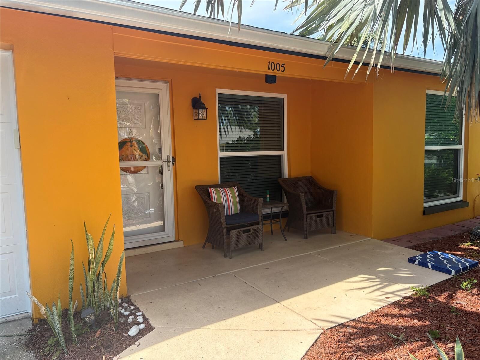 Property Photo:  1005 Egret Court  FL 34698 