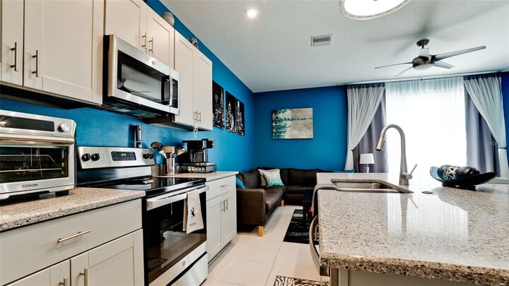 Property Photo:  6215 Willowside Street  FL 34221 