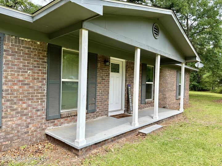 Property Photo: 25825 Setina Road MS 39452