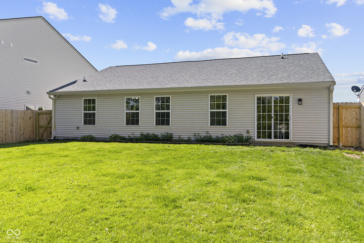 Property Photo:  6880 W Denton Drive  IN 46055 