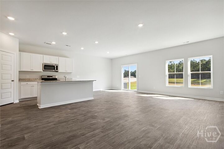 Property Photo:  120 Seagrass Way  GA 31302 