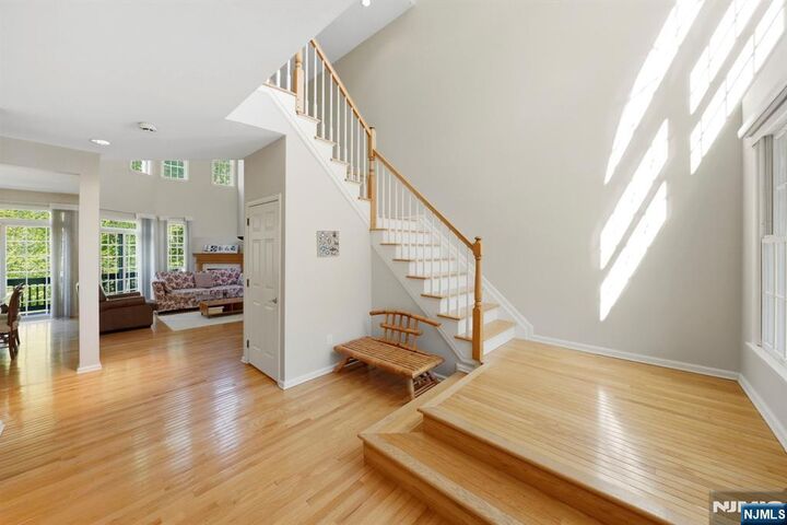 Property Photo:  5 Pheasant Run  NJ 07675 