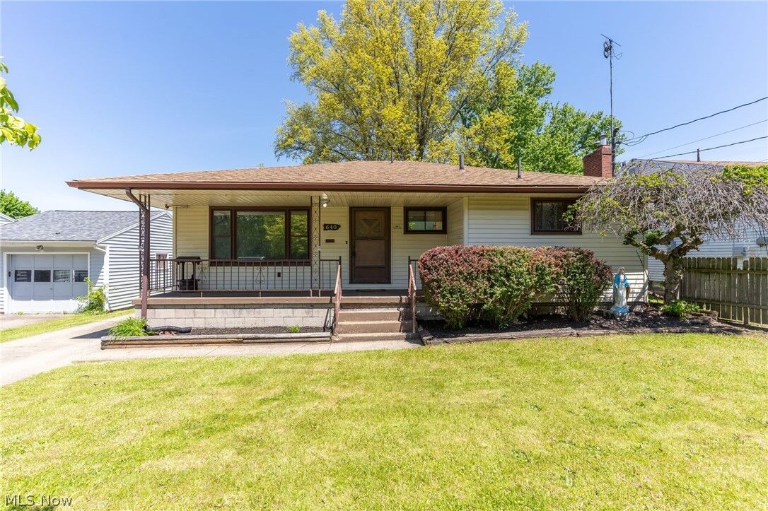 Property Photo:  640 Tenney Avenue  OH 44405 