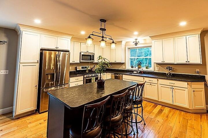 Property Photo:  55 Mill Pond Road  NH 03042 