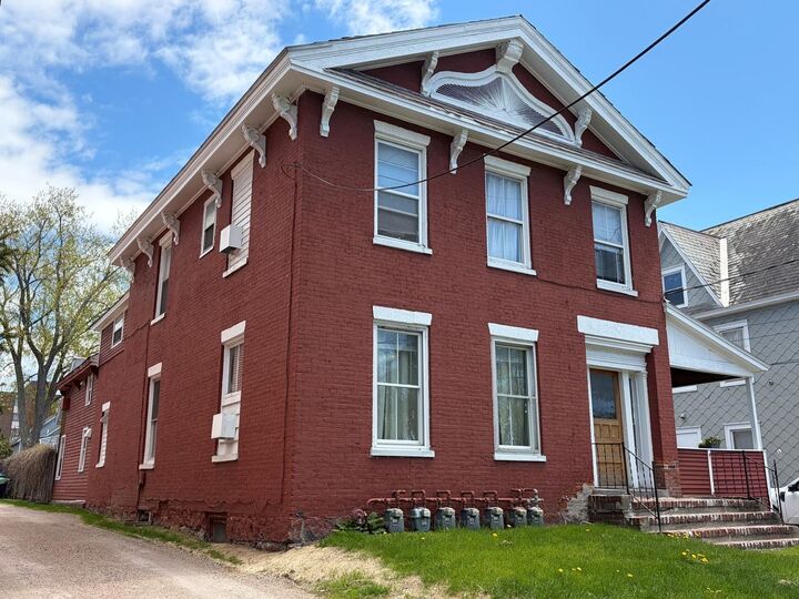 Property Photo:  18 Park Street  VT 05401 