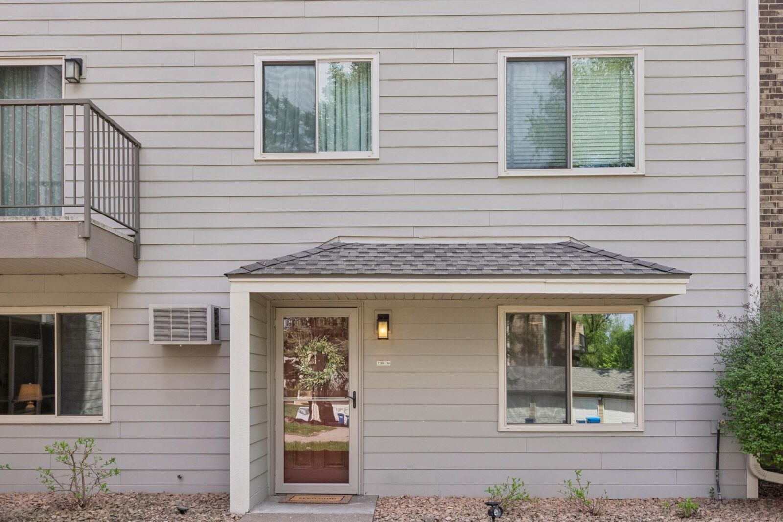 Property Photo:  2110 Ridge Drive 14  MN 55416 