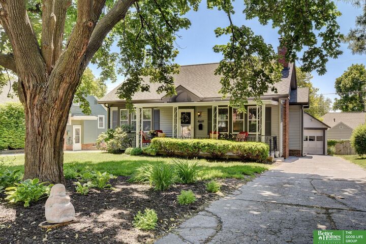 Property Photo:  4669 Pine Street  NE 68106 