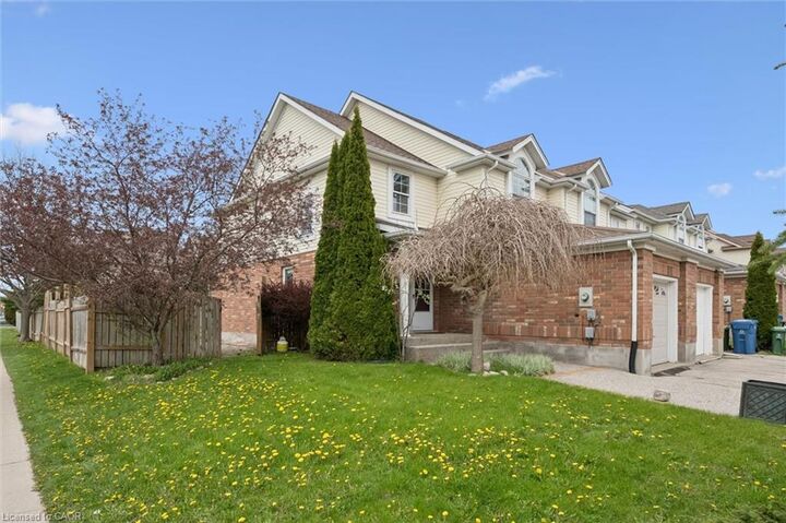 Property Photo:  43 Kearney Street  ON N1E 7B9 