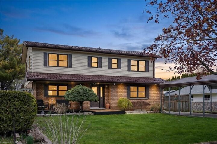 23 Poplar Road — photo 1