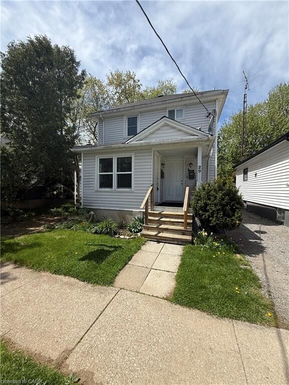 29 Rodman Street — photo 1