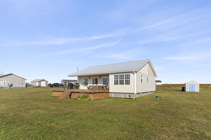 Property Photo:  26 Profitt Lane  PE C0B 1M0 