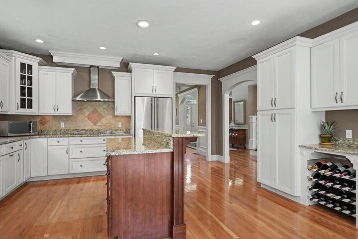 Property Photo:  6 Juniper Hill Rd  MA 01505 