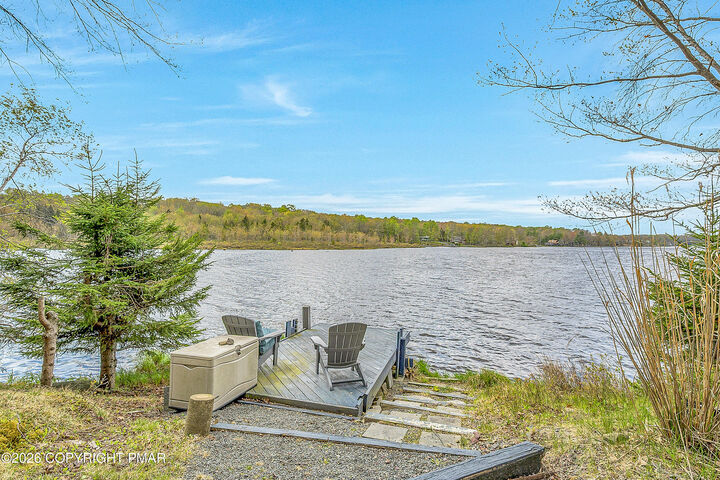 Property Photo: 1217 Arrowhead Drive PA 18347