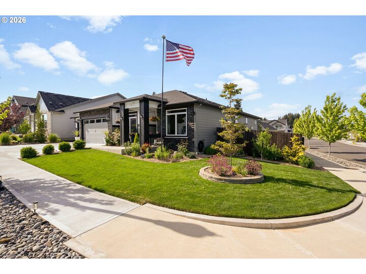 Property Photo:  6318 NE 126th St  WA 98686 
