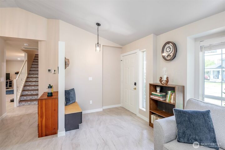 Property Photo:  514  Blanchat Court  WA 98022 