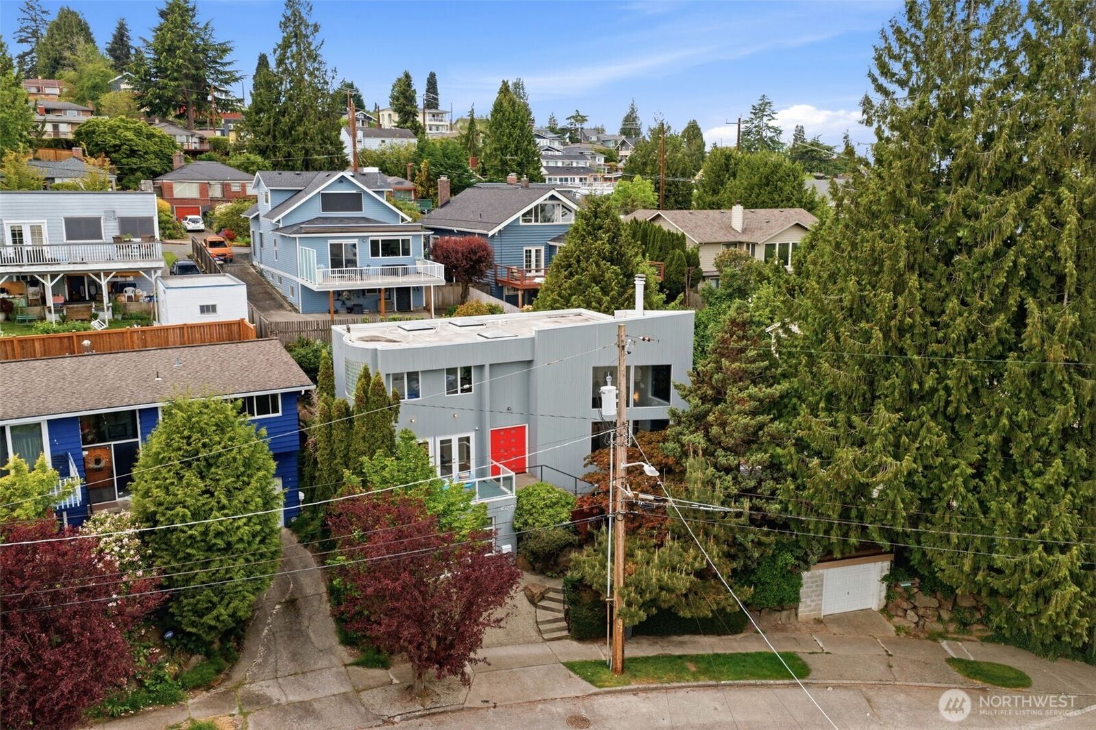 Property Photo:  10215  Waters Avenue S  WA 98178 