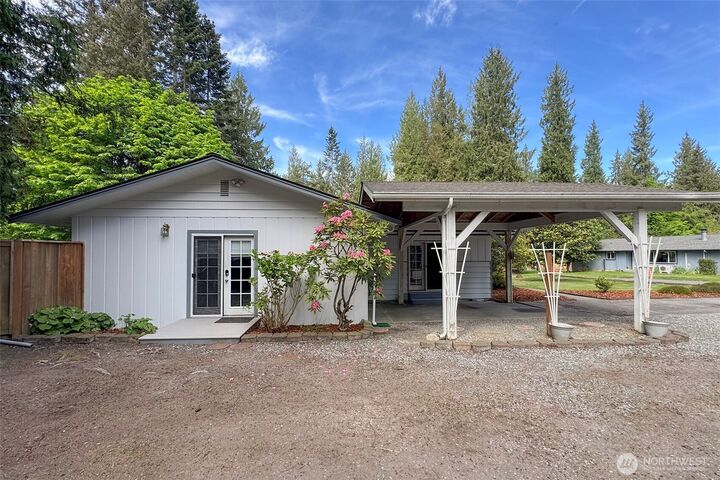 Property Photo: 370 Dungeness Meadows WA 98382