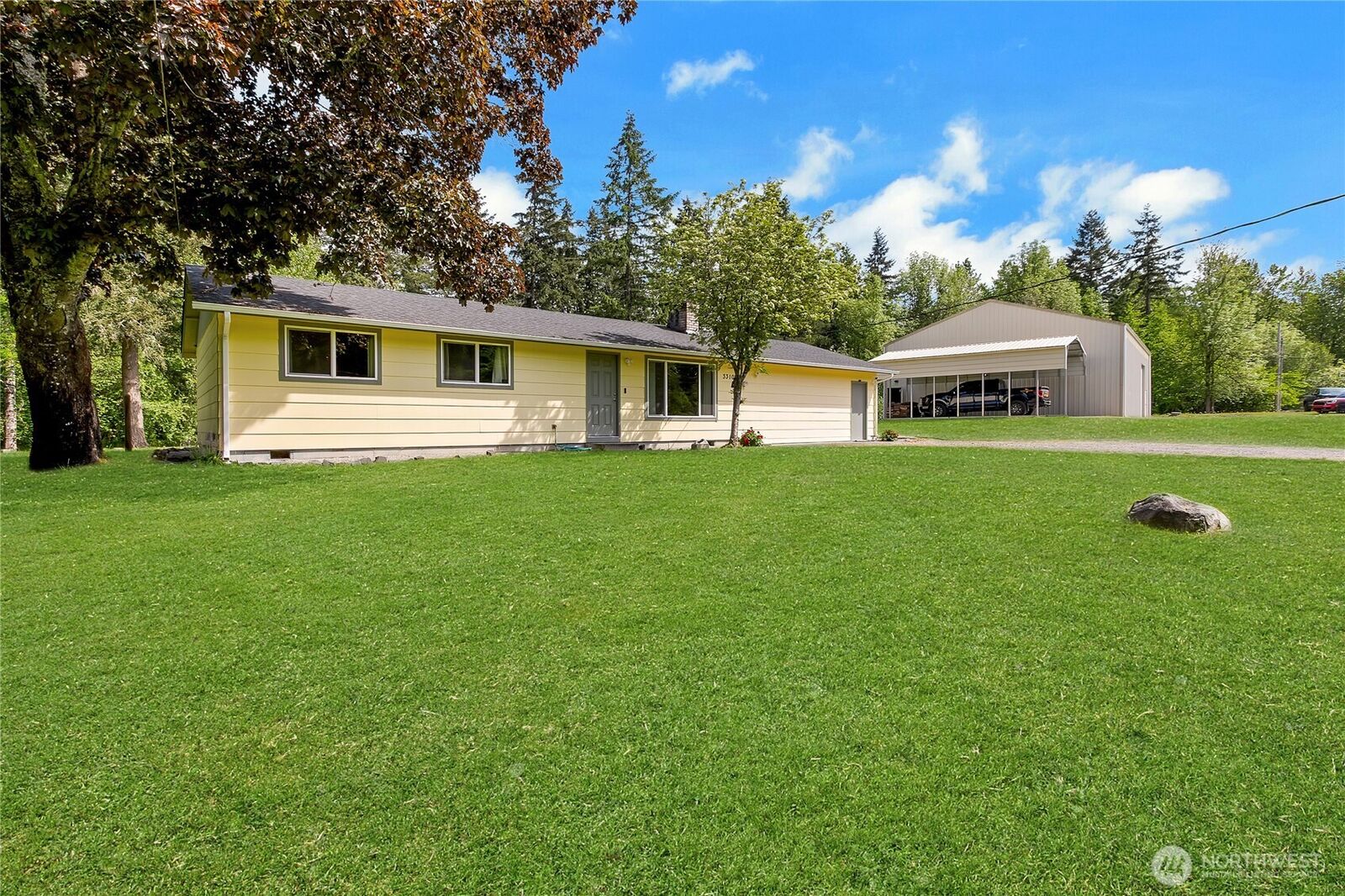 Property Photo: 33109 78th Avenue S WA 98580