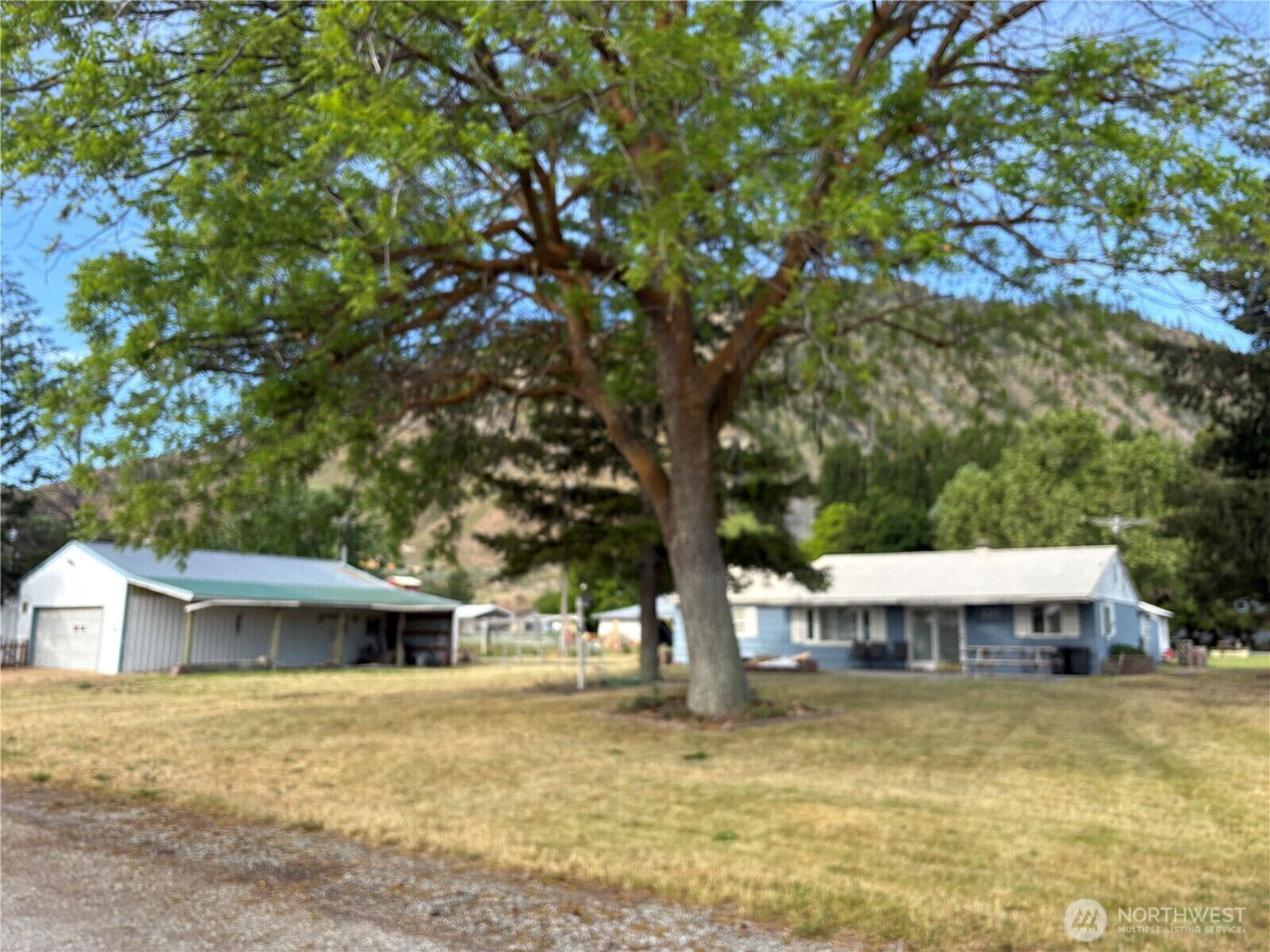 Property Photo:  221  Third Street  WA 98812 