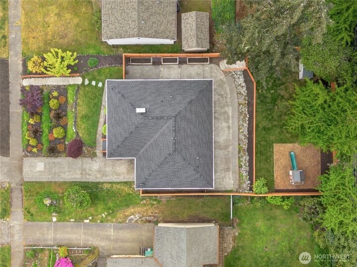 Property Photo:  341  Del Monte Avenue  WA 98466 