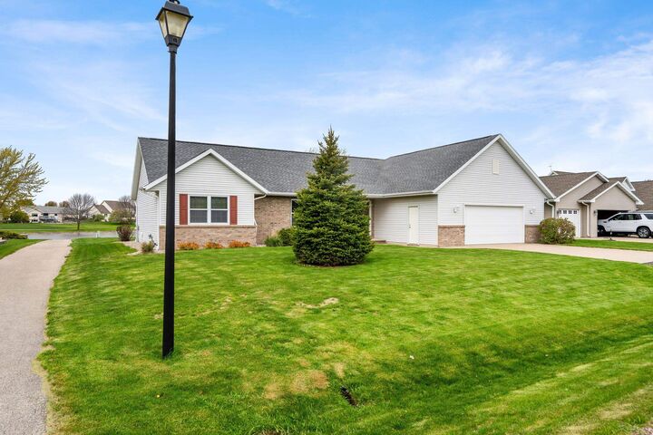 Property Photo:  N8033 Lake Breeze Drive  WI 54169 
