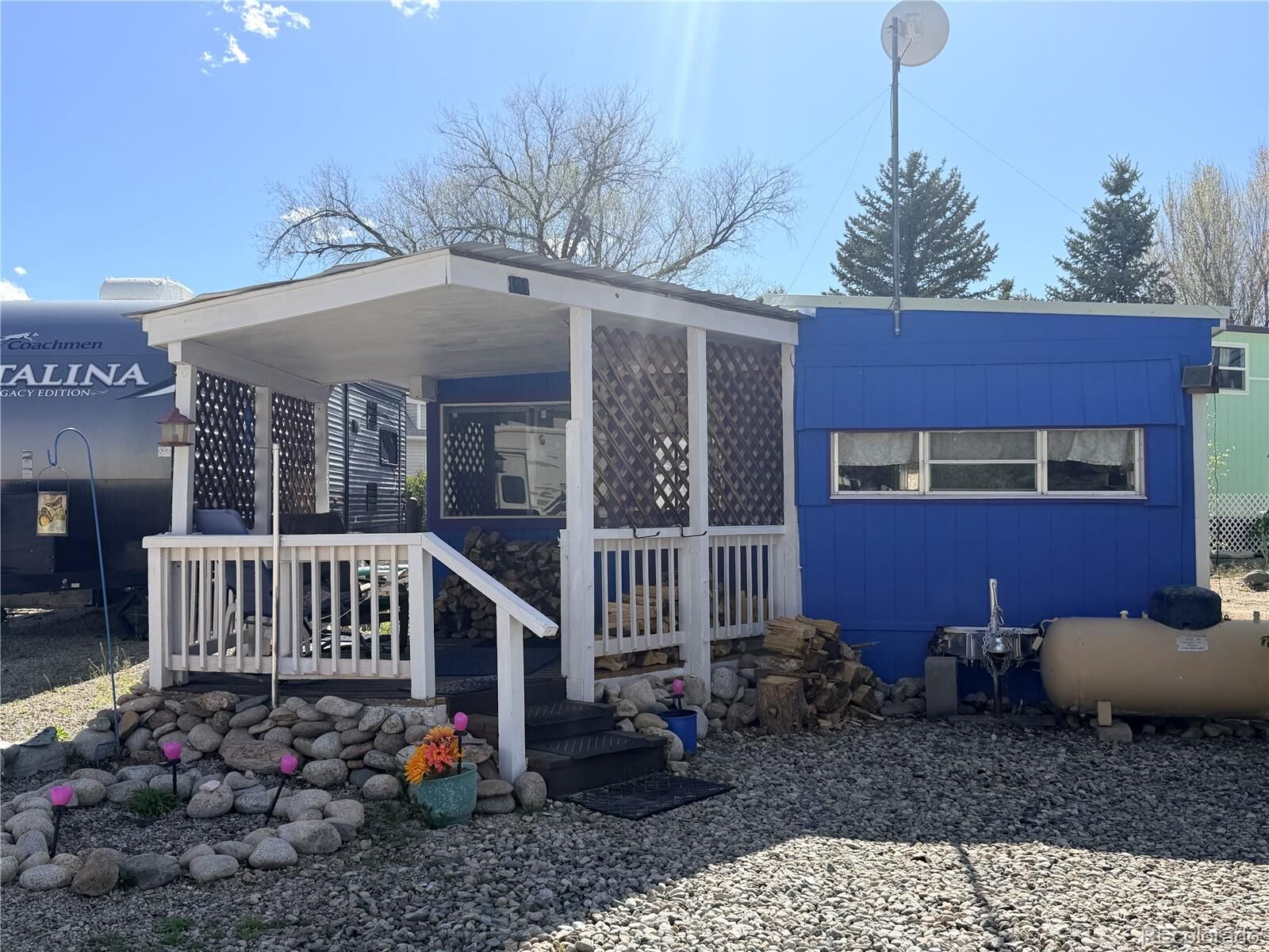 Property Photo:  10795 County Road 197 A 194  CO 81236 