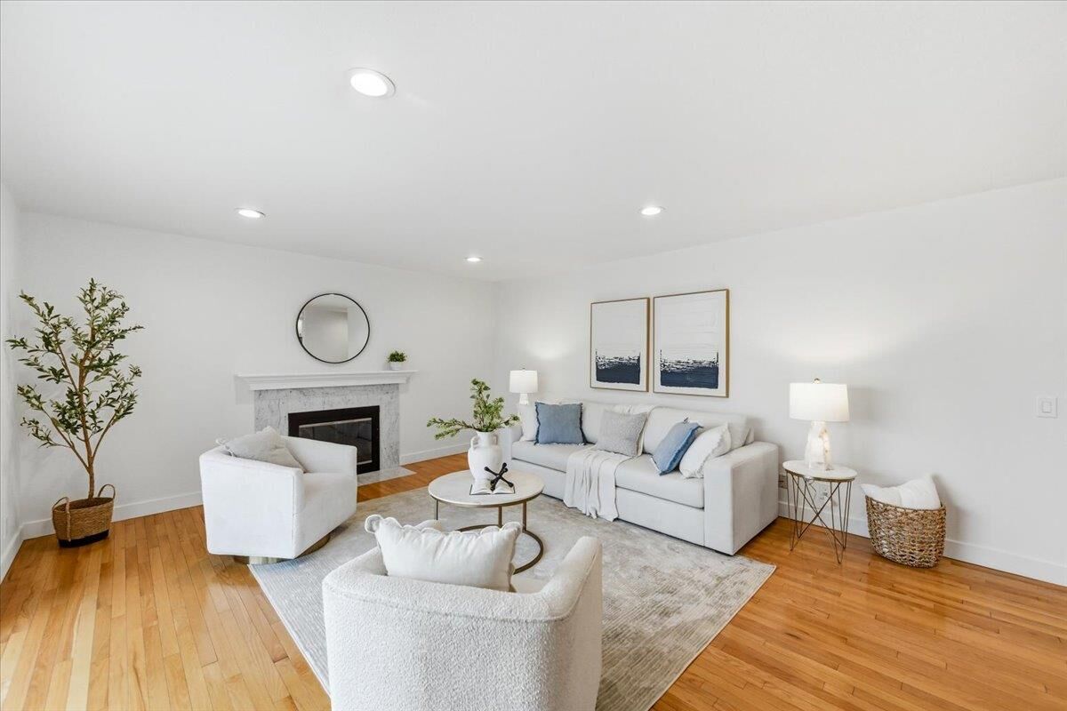 Property Photo: 1709 Canna Lane CA 95124