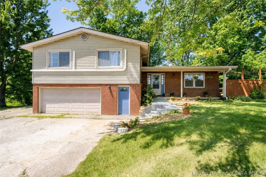 Property Photo:  1811 Country Lake Road  IN 47177 