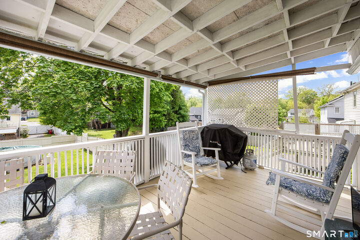 Property Photo:  90 Harvard Avenue  CT 06451 